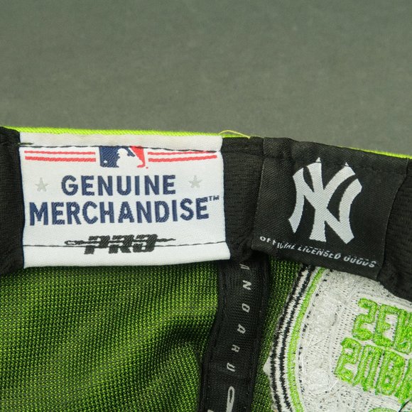 Pro Standard New York Yankees Subway Series Snapback Hat in Lime Green - Picture 11 of 12